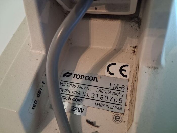 Postage - Topcon LM 6 Microscope - Not Powering up