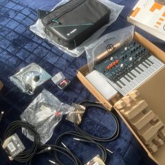 arturia microfreak bag bundle + mic + step up tip 9 v