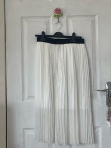New Look ruffle maxi white skirt
