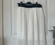 New Look ruffle maxi white skirt