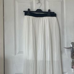 New Look ruffle maxi white skirt