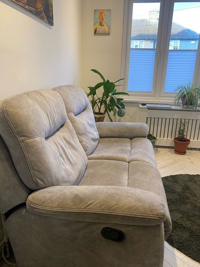 Recliner sofa