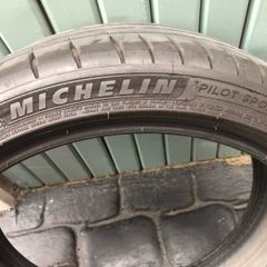 Michelin pilot sport 4 tyre