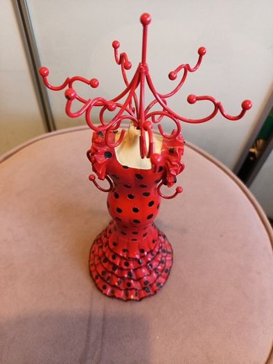 jewellery stand