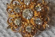 brooch