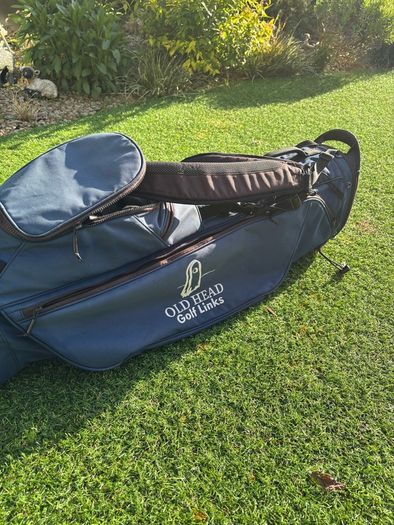 Ping Hoofer Old Head Bag