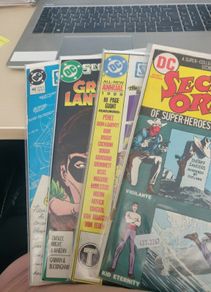Secret Origins lot