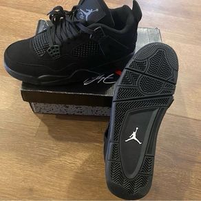 Air Jordan 4 Black Cat