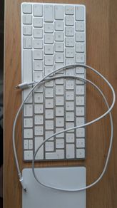 Apple keyboard and magic trackpad