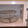 Microwave 800w + Grill Image 2