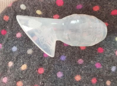 Silicone breast pump, Hakaa style