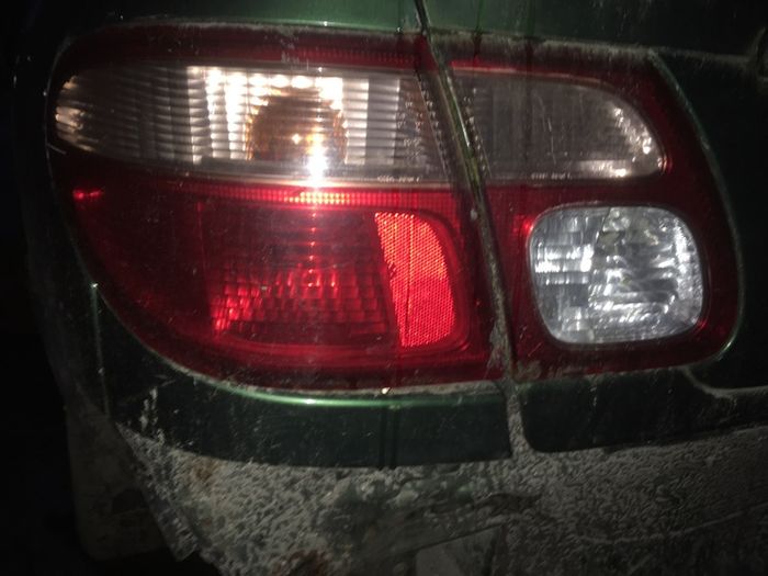 nissan almera rear lights