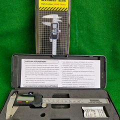 Digital Calipers . New Boxed