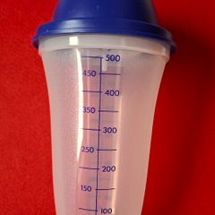 Tupperware Quick Shake Mixer 500ml
