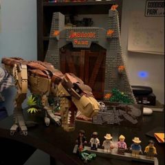 Lego Jurassic Park - T-rex rampage and gate