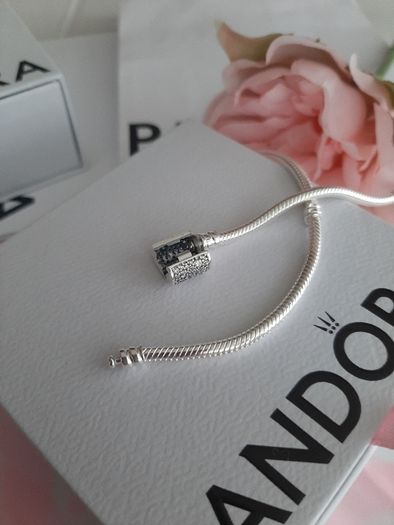 New pandora necklace with sparkling cubic zirconia clasp