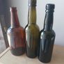 Lot of 3 vintage Guinness bottles Image 3