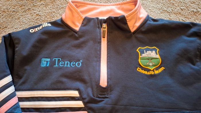 Tipperary GAA O'Neills Hurling Half Zip Jersey (Ladies Size 12) FREE POST