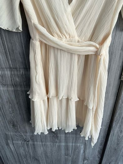 BNWT Zara Dress - M