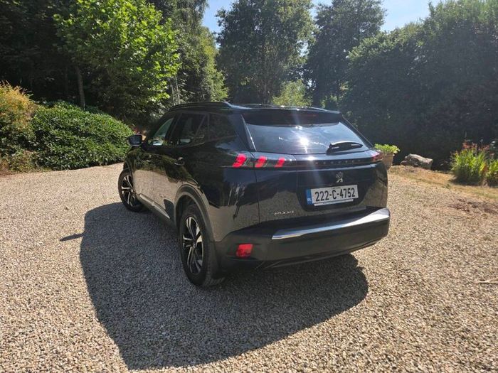 222 Peugeot 2008