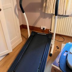 Motorised treadmill