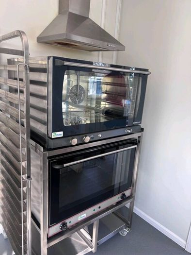 Portamod/prefab/mobile unit/ catering unit.