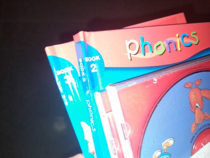 Children's phonics books and cd x2