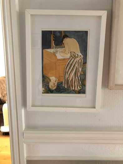 lady in bathroom