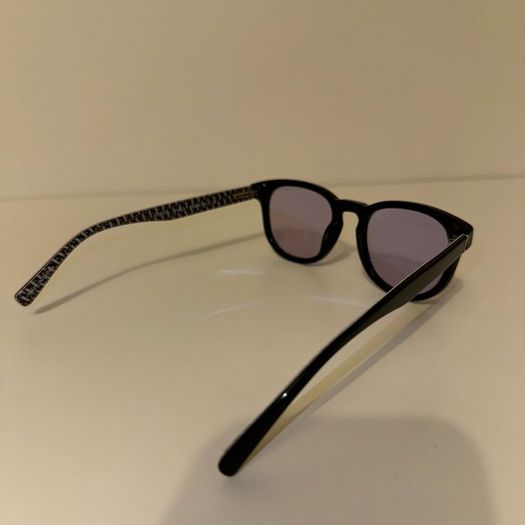 Unisex Elton John blue shade sunglasses with case
