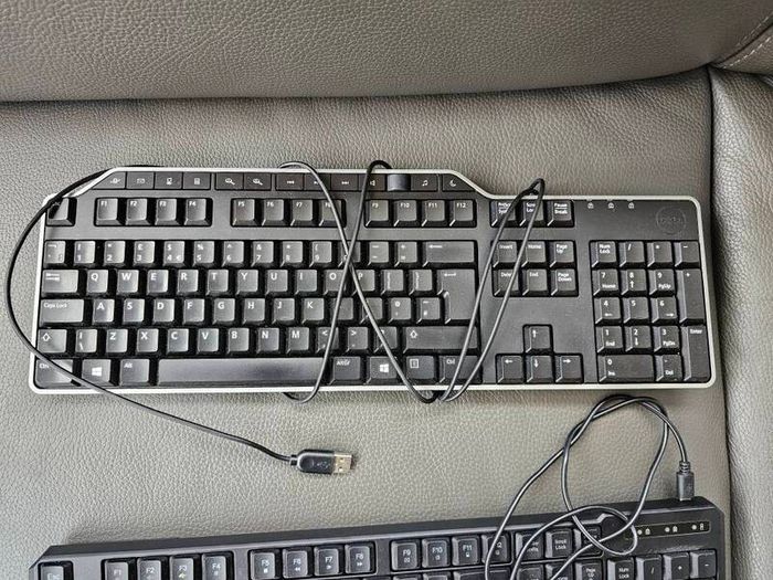 2 x Keyboards Dell and Klim Wireless Used in Good Working Order