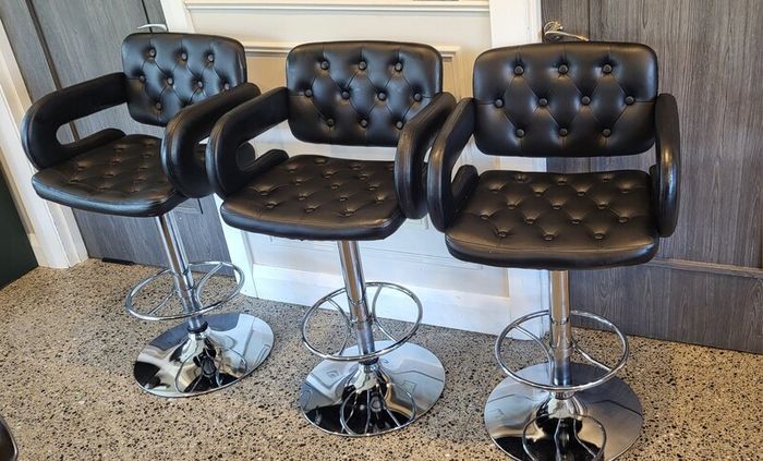 Set of 3 black leather effect bar stools
