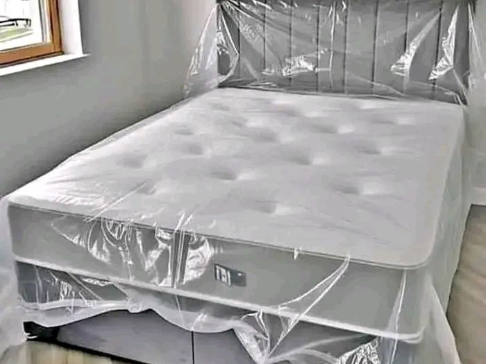 New Stylish single ,Double 4ft, 4ft6, King 5ft And 6ft Superking Sizes Divan Beds Instock. Drawers And Optional Tufted Mattresses Available. Free Delivery