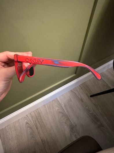 Oakley Skate Deck Frogskins - Matte Red