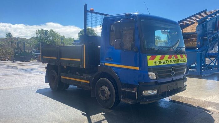 Mercedes-Benz 1523 Atego 4x2 Tipper 15ton