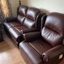 3 Piece Leather Suite Image 3