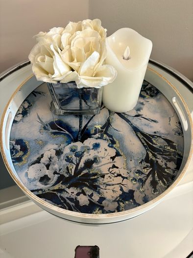 Decoration tray