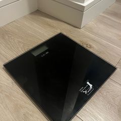Camry Black Electronic Bathroom Scales