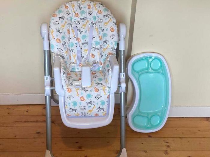 Babylo High Chair with Removable Tray | Excellent Condition