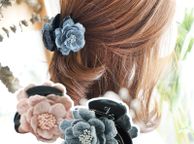 main image for ad Lage Acrylic flower  Hair Claw Clips