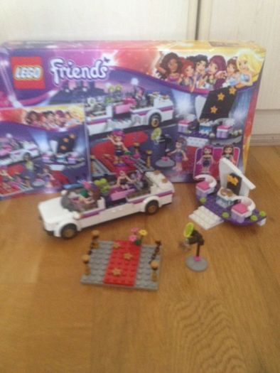Lego Friends Pop Star Limo 41107