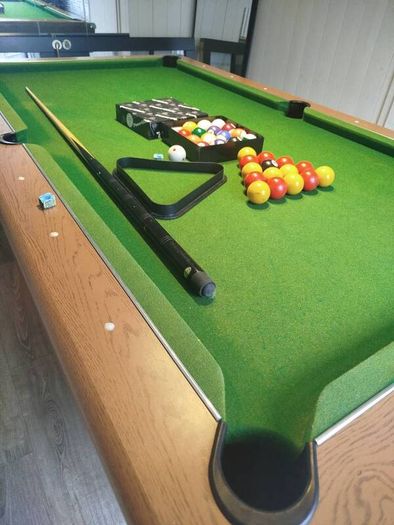 pool table