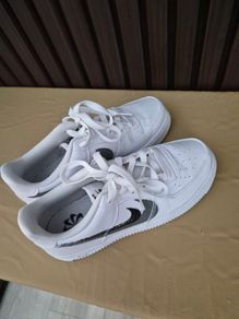 Women air force one uk4