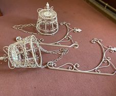 2 Hanging Baskets