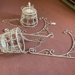 2 Hanging Baskets