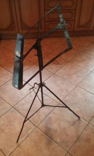 Antique Metal Music Stand
