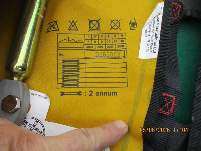 Adult Self Inflating Life Vest