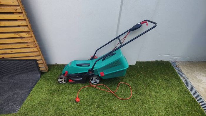 lawnmower