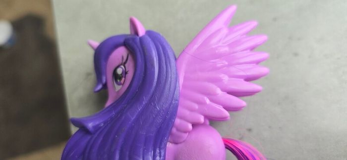 4inch Princess Twilight Sparkle and Brush from the Equestria Girls doll set MLP G4 My Little Pony 2013