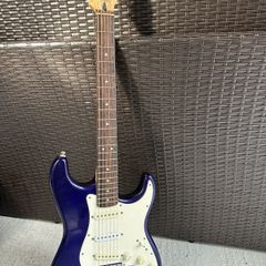 Squire by Fendor Electric Guitar
