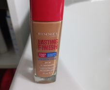 Rimmel foundation